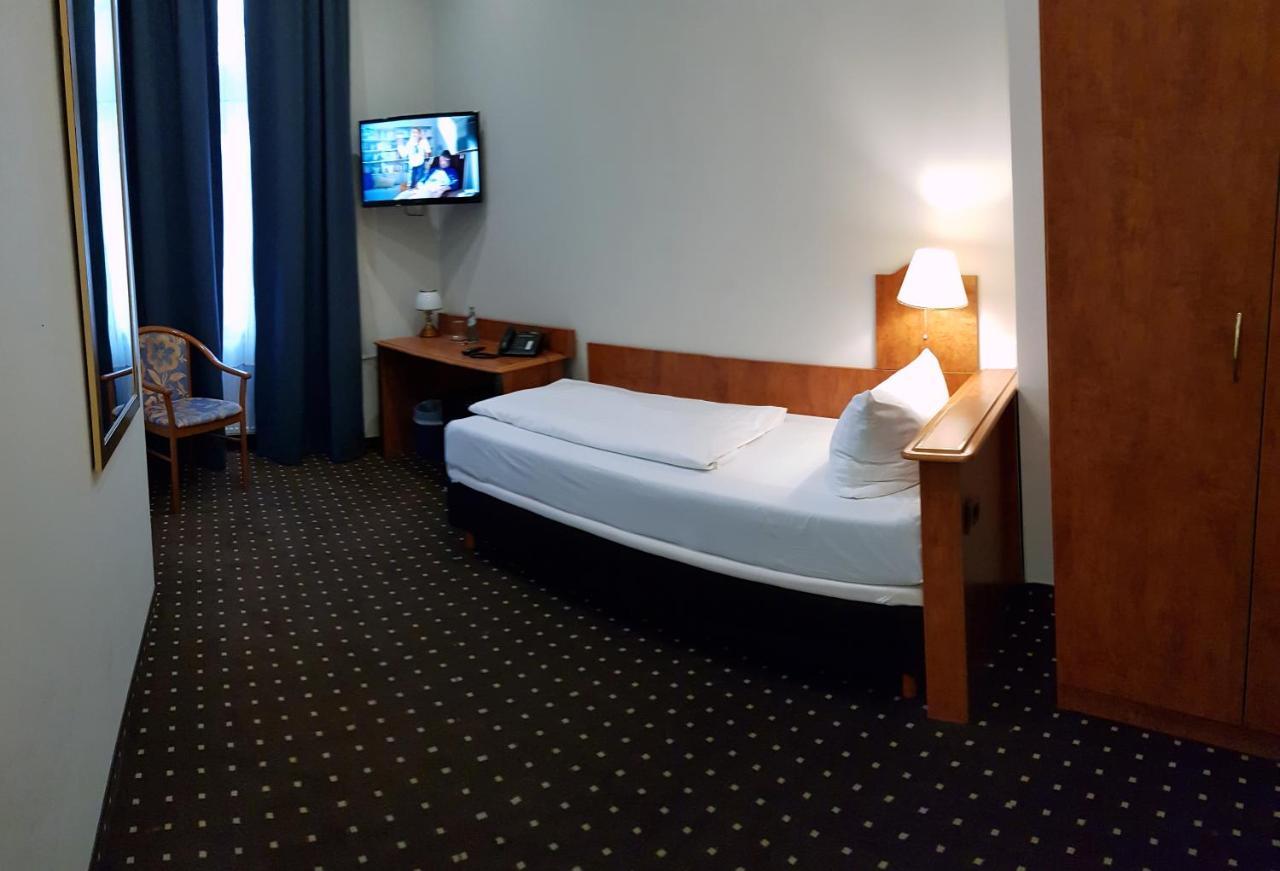 Hotel Zeil Frankfurt am Main Buitenkant foto