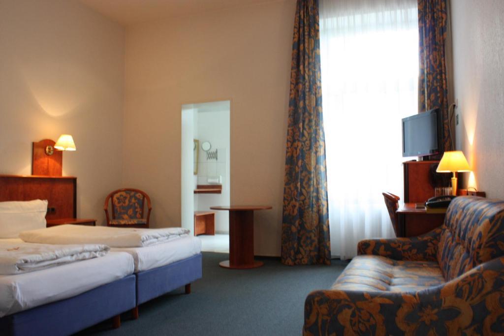 Hotel Zeil Frankfurt am Main Kamer foto